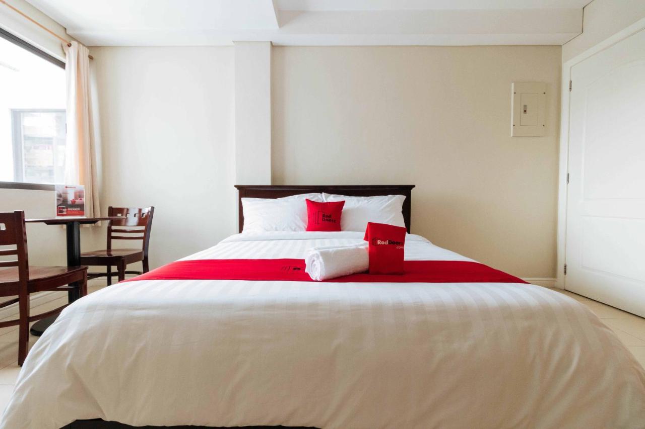 Reddoorz Plus Near Capitol Commons Pasig City Exteriör bild
