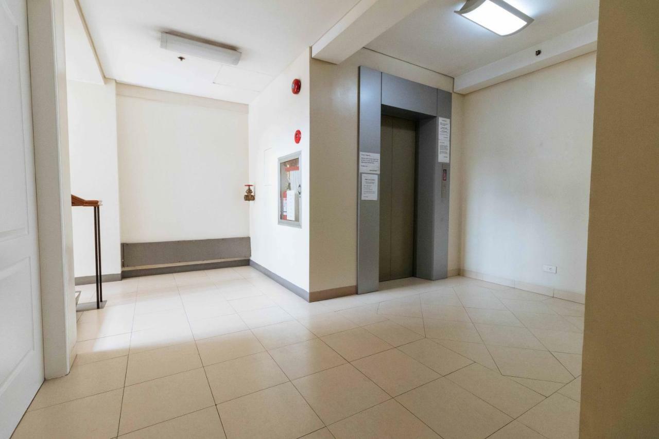 Reddoorz Plus Near Capitol Commons Pasig City Exteriör bild